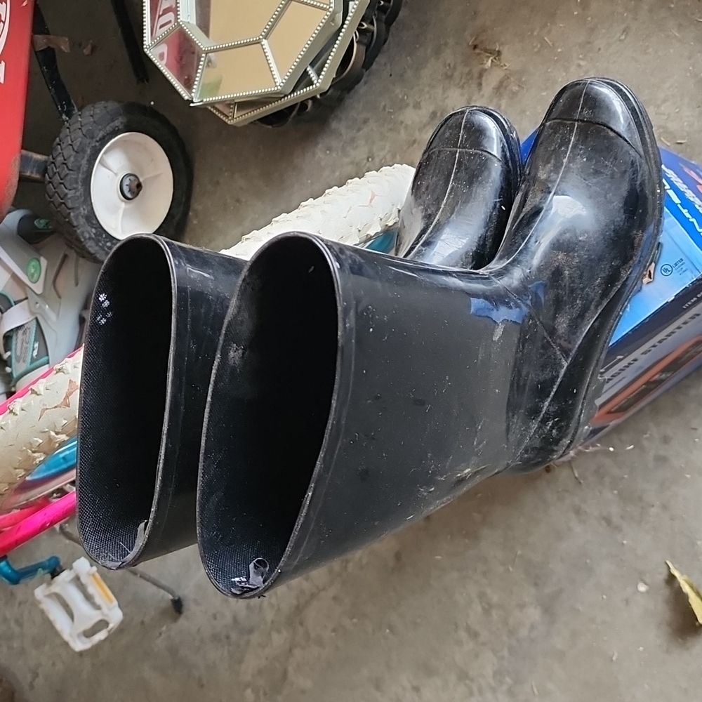 Rain Boot - Picture 2 of 2